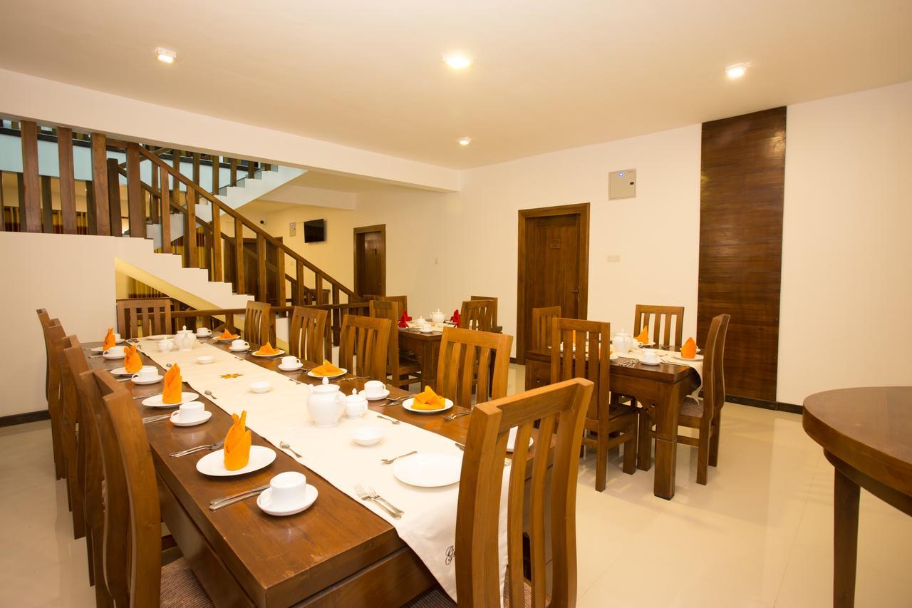 Grand Camellia Hotel Nuwara Eliya Exterior foto